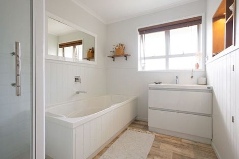 Photo of property in 51 Dinsdale Road, Dinsdale, Hamilton, 3204