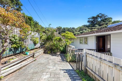 Photo of property in 6 Rawhiti Road, Pukerua Bay, 5026