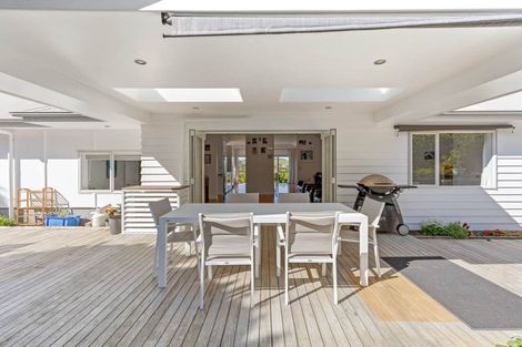 Photo of property in 26 Kotanui Avenue, Army Bay, Whangaparaoa, 0930