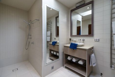 Photo of property in Blackhorse Cottage, 14 Iwa Street, Mapua, 7005