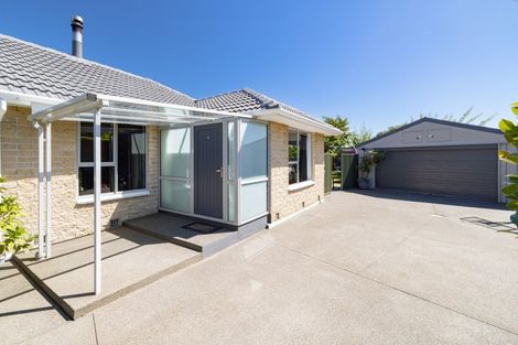 Photo of property in 105 Lowry Avenue, Redwood, Christchurch, 8051