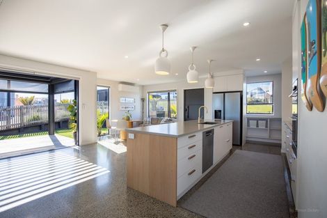 Photo of property in 4 Omahina Street, Raglan, 3225