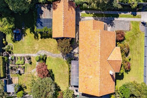 Photo of property in 2 Tarata Street, Saint Johns Hill, Whanganui, 4501