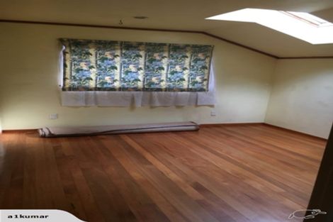 Photo of property in 104 Lawrence Crescent, Hillpark, Auckland, 2102