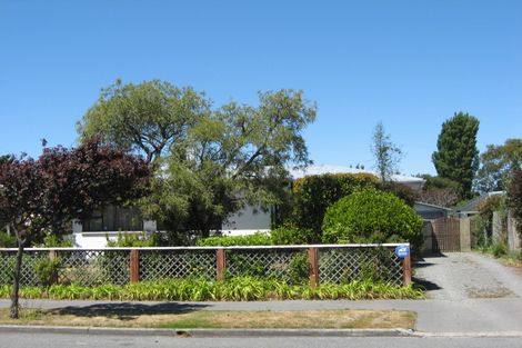 Photo of property in 9 Cottonwood Street, Parklands, Christchurch, 8083