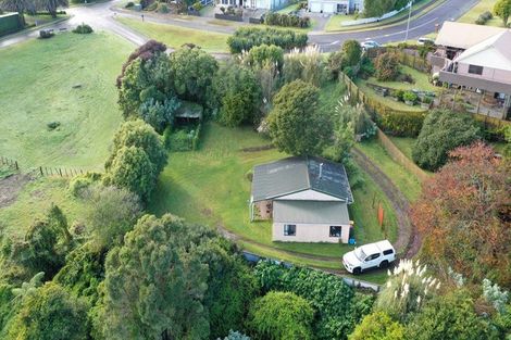Photo of property in 2 Whenuariri Place, Maketu, Paengaroa, 3189