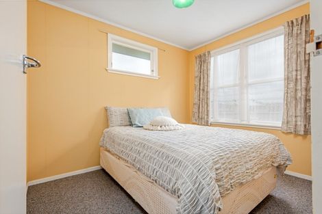 Photo of property in 38 Shelley Street, Roslyn, Palmerston North, 4414