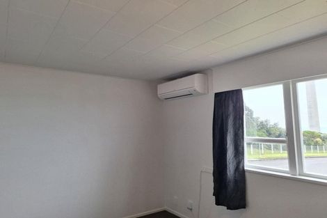 Photo of property in 33b Findlay Street, Moturoa, New Plymouth, 4310