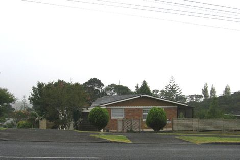 Photo of property in 1/38 Coronation Road, Hillcrest, Auckland, 0627