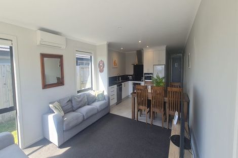 Photo of property in 98 Union Drive, Papamoa, 3118