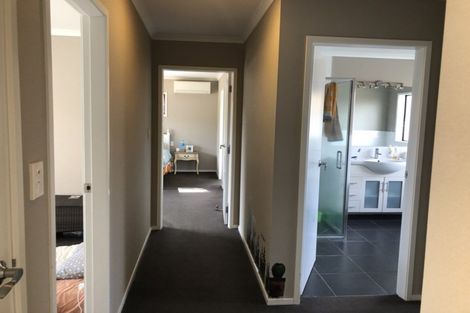 Photo of property in 70 Farringdon Avenue, Rototuna North, Hamilton, 3210