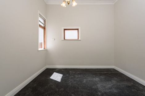 Photo of property in 26 Herald Street, Berhampore, Wellington, 6023