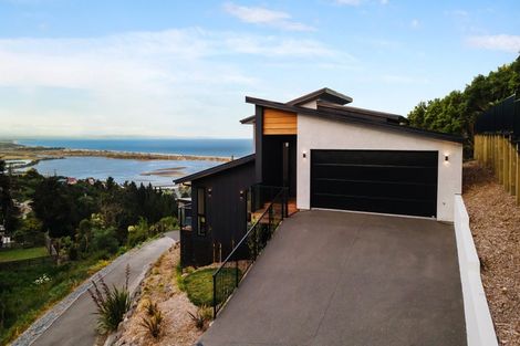 Photo of property in 307a Mount Pleasant Road, Mount Pleasant, Christchurch, 8081