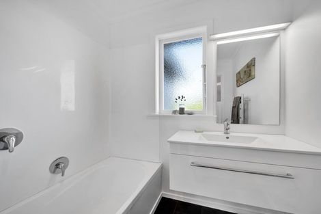 Photo of property in 768 Mountain Road, Lepperton, Inglewood, 4389