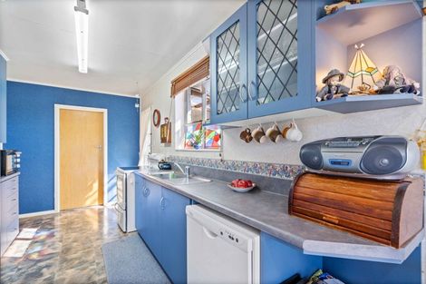 Photo of property in 19 Milford Street, Heidelberg, Invercargill, 9812