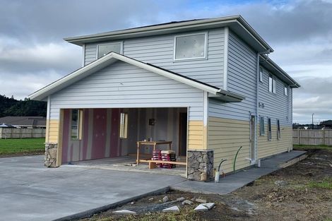 Photo of property in 12 Len Ireland Drive, Kumeu, 0810