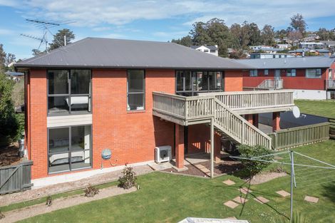 Photo of property in 18a Sretlaw Place, Brockville, Dunedin, 9011