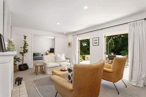 Photo of property in 25 Chepstow Avenue, Fendalton, Christchurch, 8052