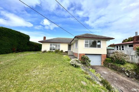 Photo of property in 50 Farquhar Road, Glendene, Auckland, 0602