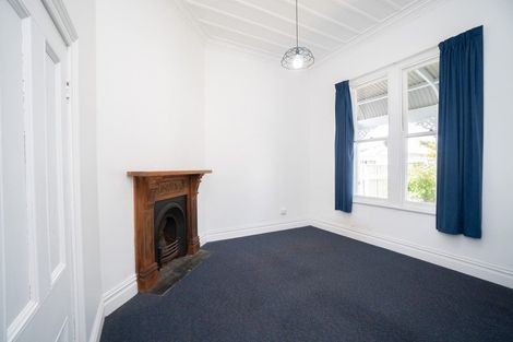 Photo of property in 35 Waldegrave Street, Palmerston North, 4410