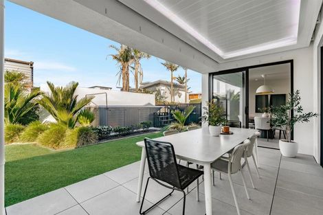 Photo of property in 23 Muritai Road, Milford, Auckland, 0620