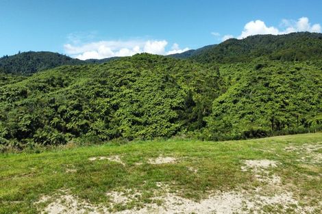 Photo of property in 141 Kaitawa Road, Hautere, Otaki, 5582