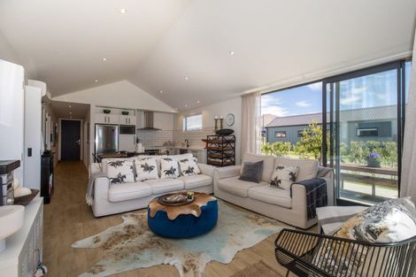 Photo of property in 36 Obelisk Street, Wanaka, 9305