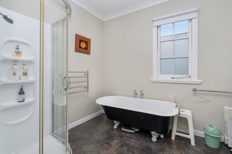 Photo of property in 17 Waldegrave Street, Palmerston North, 4410