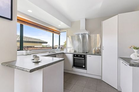 Photo of property in 8/53 Mays Road, Onehunga, Auckland, 1061