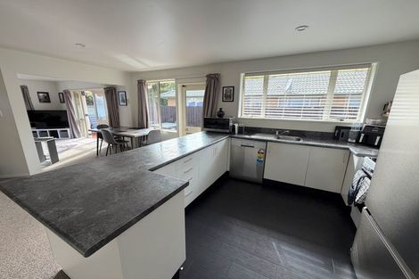 Photo of property in 3/11 Grove Road, Addington, Christchurch, 8024