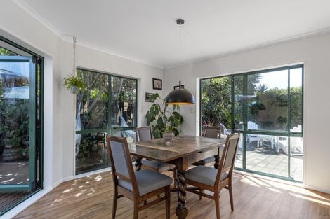 Photo of property in 7 Karia Grove, Papamoa Beach, Papamoa, 3118