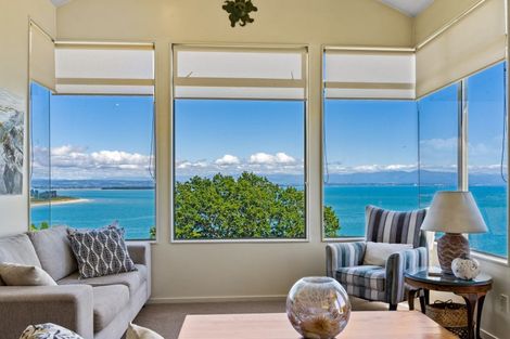 Photo of property in 31 The Cliffs, Britannia Heights, Nelson, 7010
