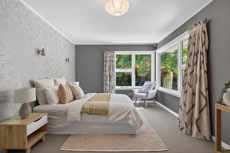 Photo of property in 19 Athol Terrace, Upper Riccarton, Christchurch, 8041