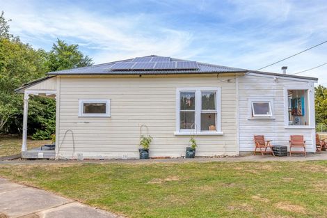 Photo of property in 1609 State Highway 2, Kiriwhakapapa, Masterton, 5881