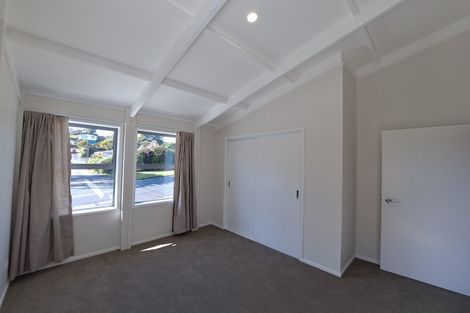 Photo of property in 64/62 Seaview Road, Marfell, New Plymouth, 4310