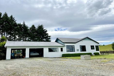 Photo of property in 231 Lillburn Monowai Road, Dean, Tuatapere, 9691
