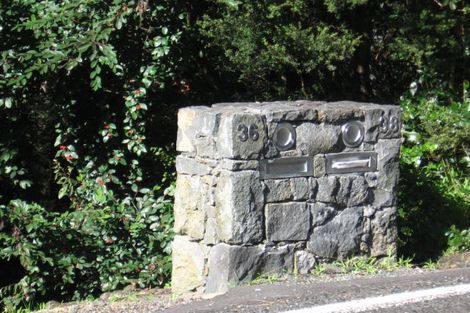 Photo of property in 38 Kopiko Road, Titirangi, Auckland, 0604