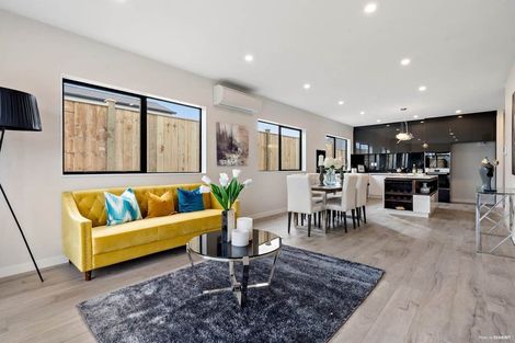 Photo of property in 4 Cloonlyon Drive, Flat Bush, Auckland, 2019