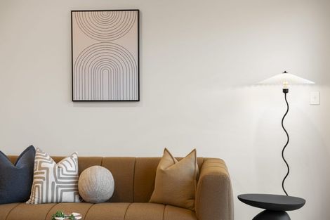 Photo of property in 2/16 Handley Avenue, Narrow Neck, Auckland, 0624