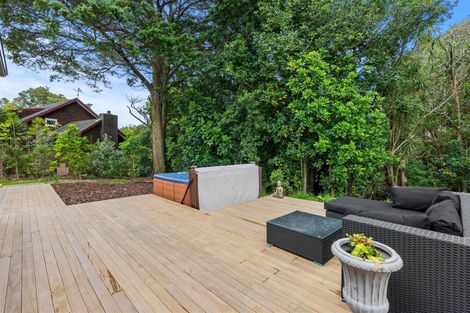 Photo of property in 3c Scenic Drive, Hillpark, Auckland, 2102