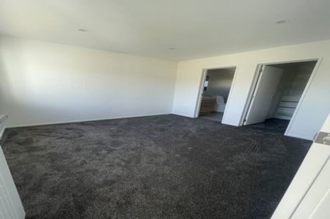 Photo of property in 28a Larne Avenue, Pakuranga Heights, Auckland, 2010