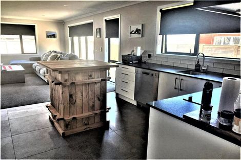 Photo of property in 5 Manchester Street, Levin, 5510