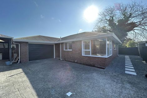 Photo of property in 1/17 Blair Avenue, Papanui, Christchurch, 8053