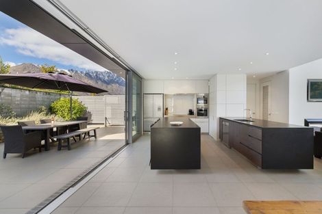 Photo of property in 9 Stewart Street, Frankton, Queenstown, 9300