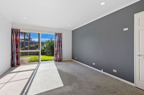 Photo of property in 19 Vista Motu, Red Beach, 0932