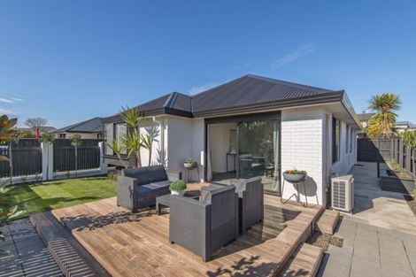 Photo of property in 10 Blighs Road, Strowan, Christchurch, 8052