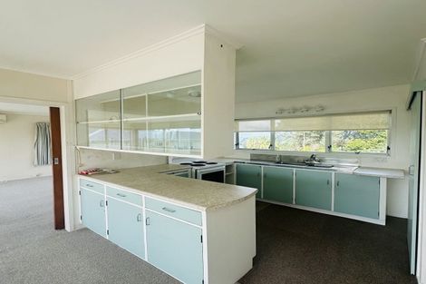 Photo of property in 17 Toroa Street, Torbay, Auckland, 0630