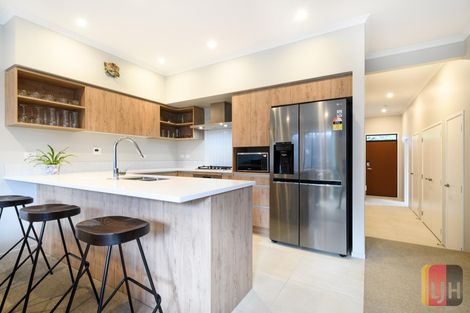 Photo of property in 6 Kauri Amber Road, Westgate, Auckland, 0614