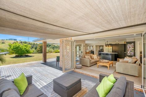 Photo of property in 1 Catherin Servant Close, Maunu, Whangarei, 0110