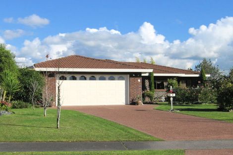 Photo of property in 57 Maygrove Drive, Orewa, 0931